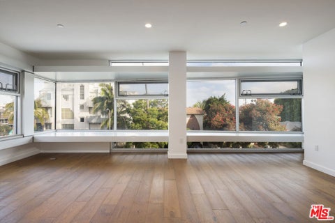 Photo of 12770 Caswell Avenue #301, Los Angeles, CA 90066 (MLS # 26863901)