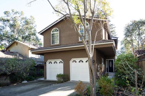 Photo of 719 Elizabeth Lane, Menlo Park, CA 94025 (MLS # ML82030692)