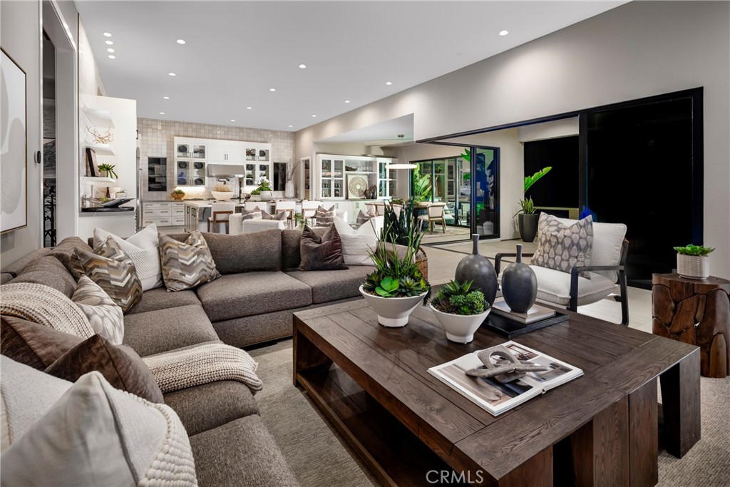 29975 N Avenida Sierra Madre