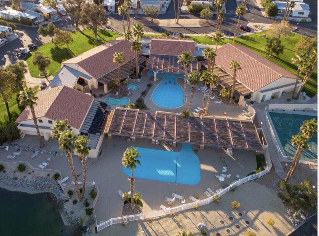 Not Applicable-1 - Manufactured In Park