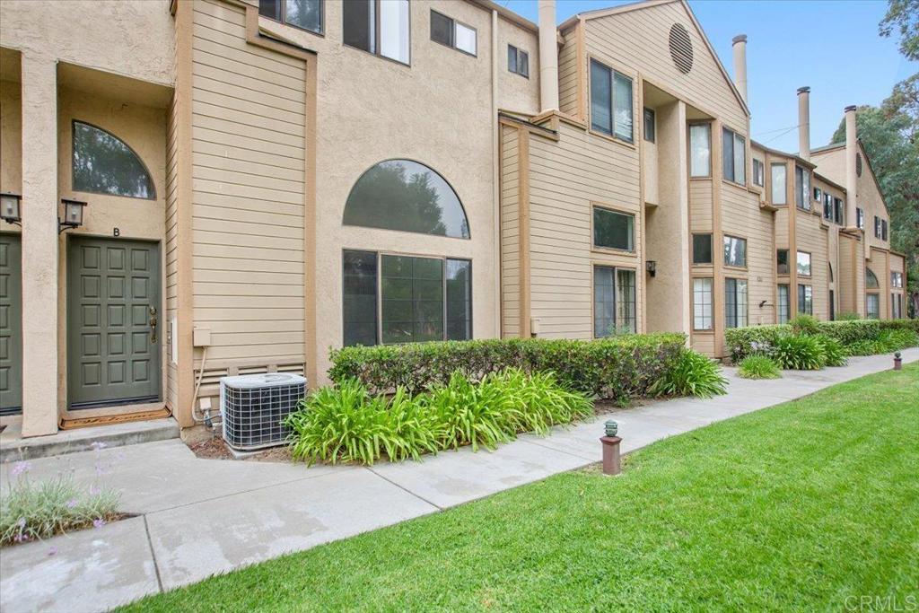 Min. 6 mo lease. Terrific three-bedroom, three level townhome across from open space. First two levels feature beautiful woodlike flooring, upper level is carpeted including all bedrooms. Master bedroom is oversize. Spacious living room with separate family room, Eat-in-kitchn is perfect for casual meals while the formal dining area adds an elegant touch. Located in a prime spot within the complex, just across from the community pool and spa. Big 2 car garage with wall shelving for additionial storage. Washer/dry/ref/water/trash included. Situated in a quiet location with easy freeway access. A peaceful community close to Grossmont College and Mission Trails Park.