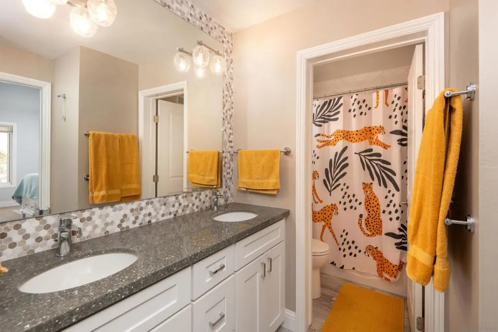 San Diego, California 92109, United States, 1 Bedroom Bedrooms, ,1 BathroomBathrooms,Residential,Active,93142