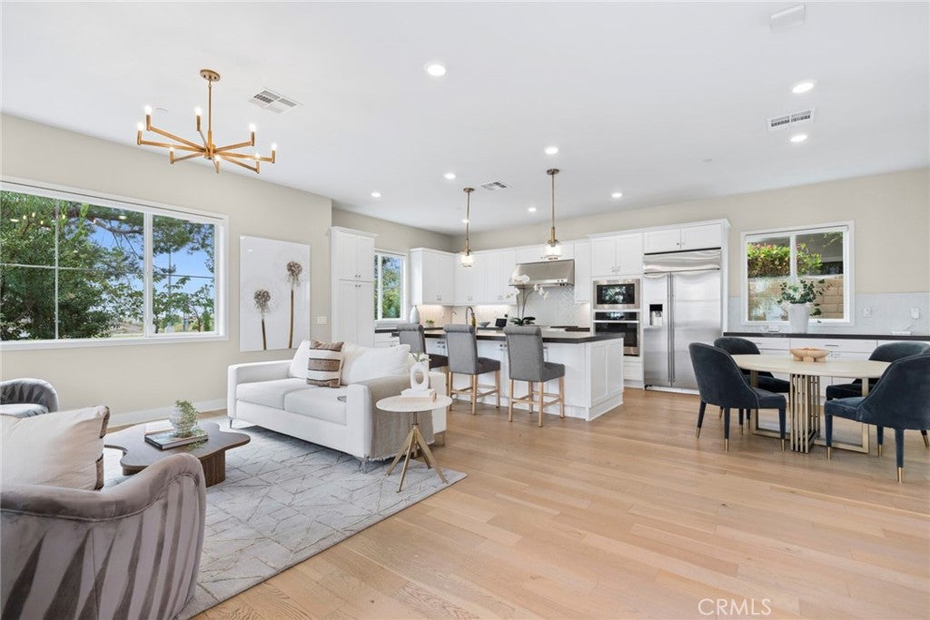 107 Spiral, Irvine CA 92618