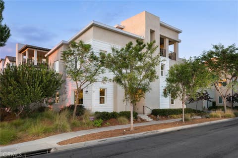 Photo of 107 Spiral, Irvine, CA 92618 (MLS # OC26138987)