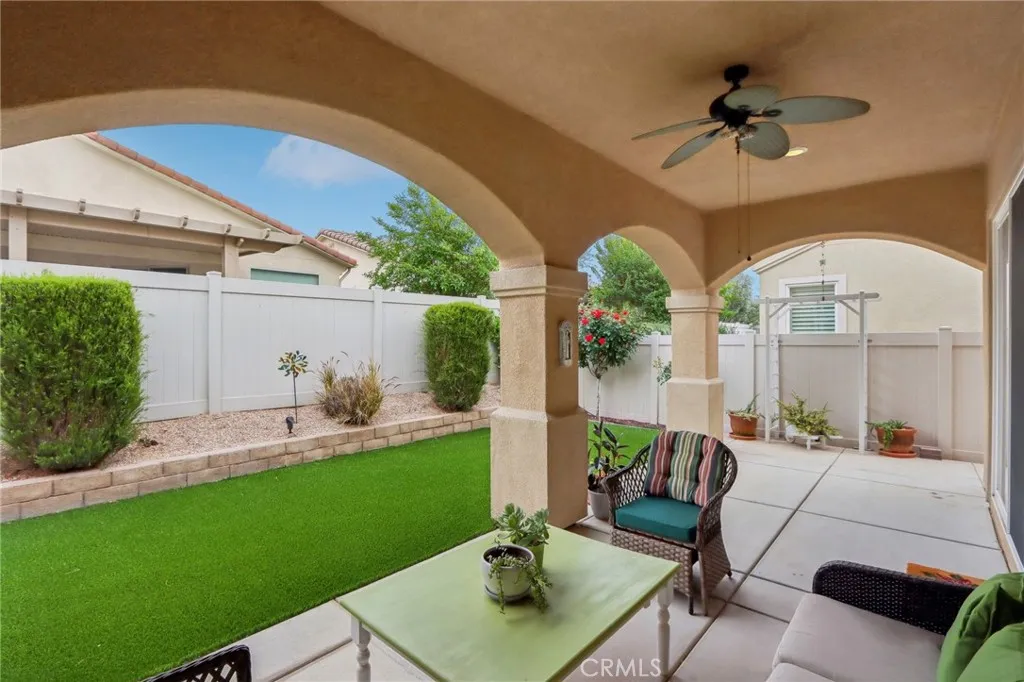 Hemet, California 92545, United States, 2 Bedrooms Bedrooms, ,2 BathroomsBathrooms,Residential,Active,219471