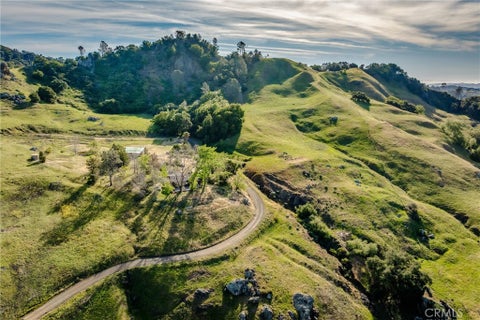 Tiny photo for 3510 Cypress Mountain RD, Templeton, CA 93465 (MLS # SC26215949)