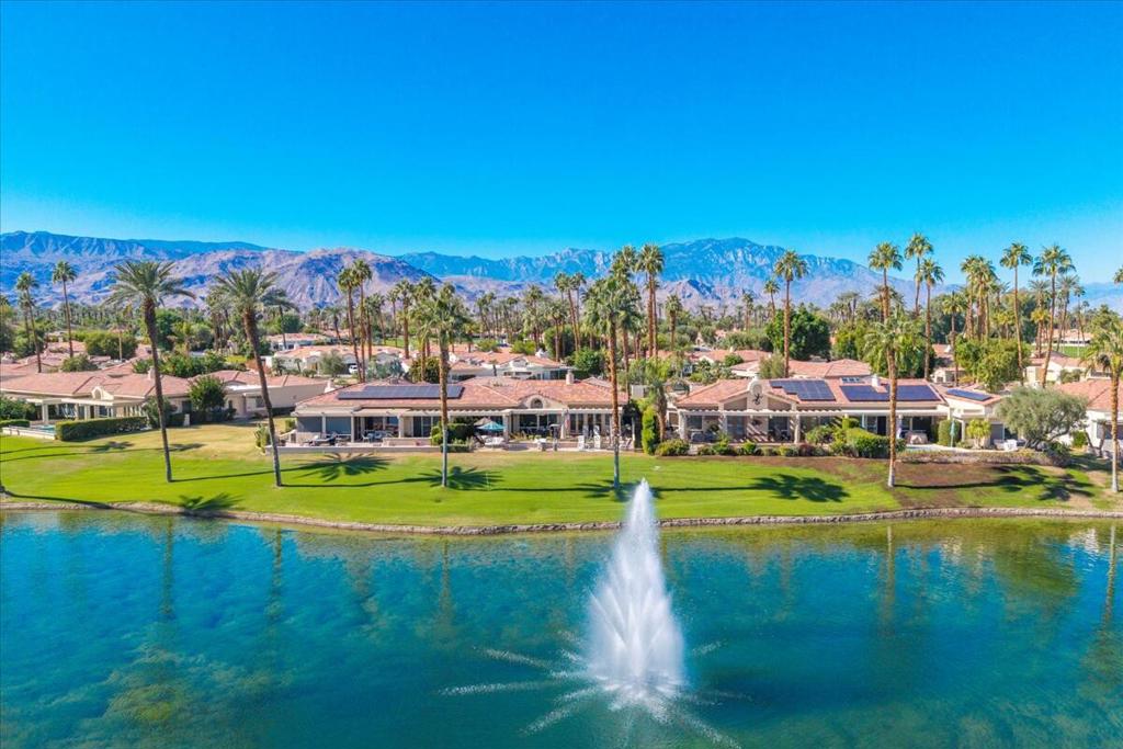 Desert Horizons C.C. - Residential