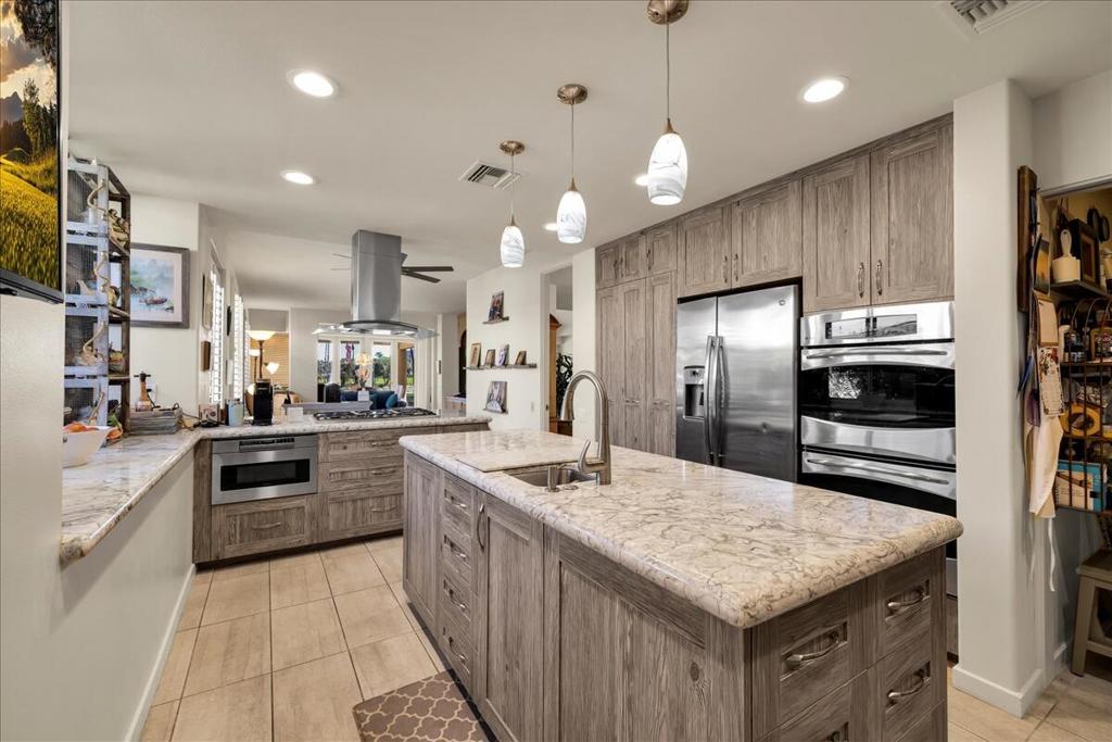 Desert Horizons C.C. - Residential