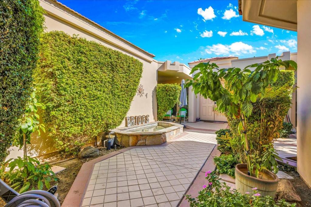 Desert Horizons C.C. - Residential