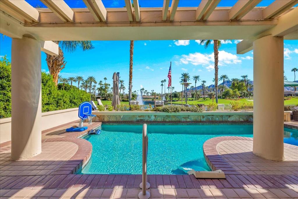 Desert Horizons C.C. - Residential