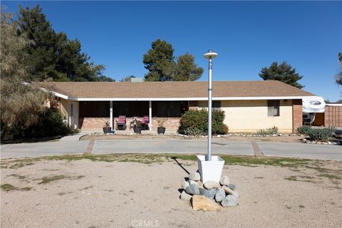 15078 Cactus Hesperia CA 92345