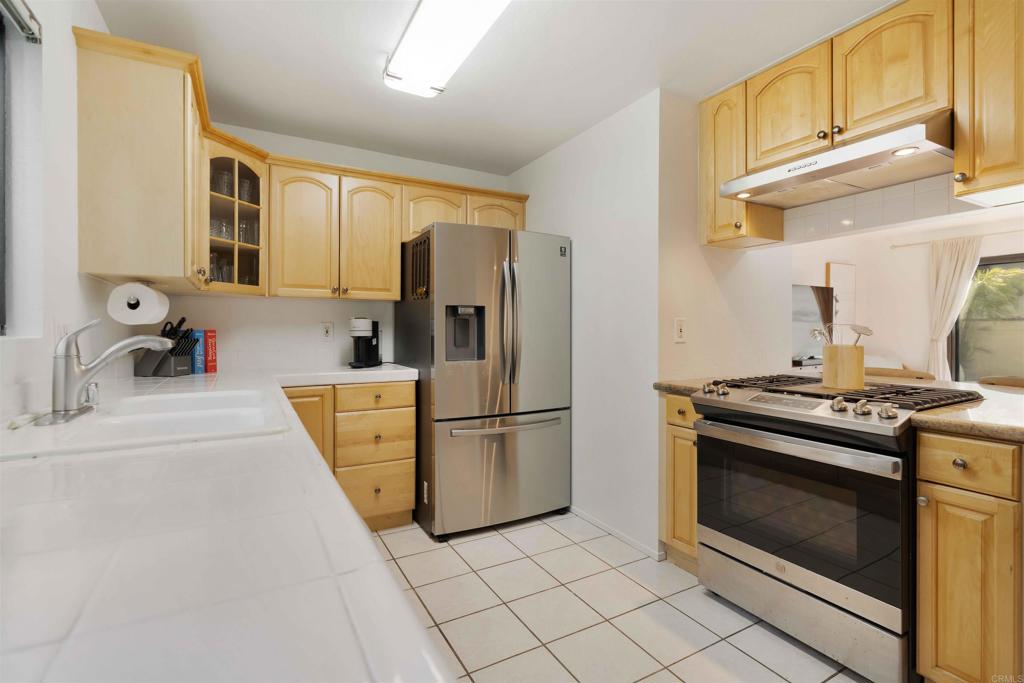 1475 Hemlock Ave