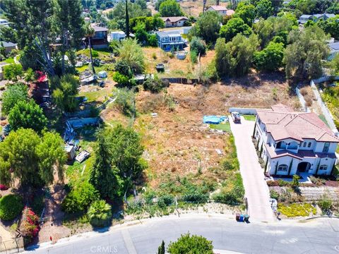 Photo of 455 Avenida Esplendor, Walnut, CA 91789 (MLS # WS25106459) Photo of 455 Avenida Esplendor, Walnut, CA 91789 (MLS # WS25106459)