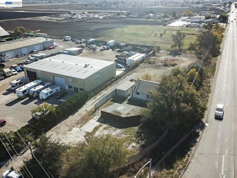 Photo of 841 San Felipe Rd Rd, Hollister, CA 95023 (MLS # 41125081)