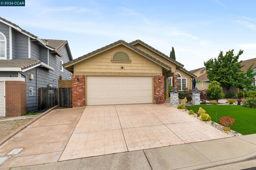 207 Babbling Brook Way
