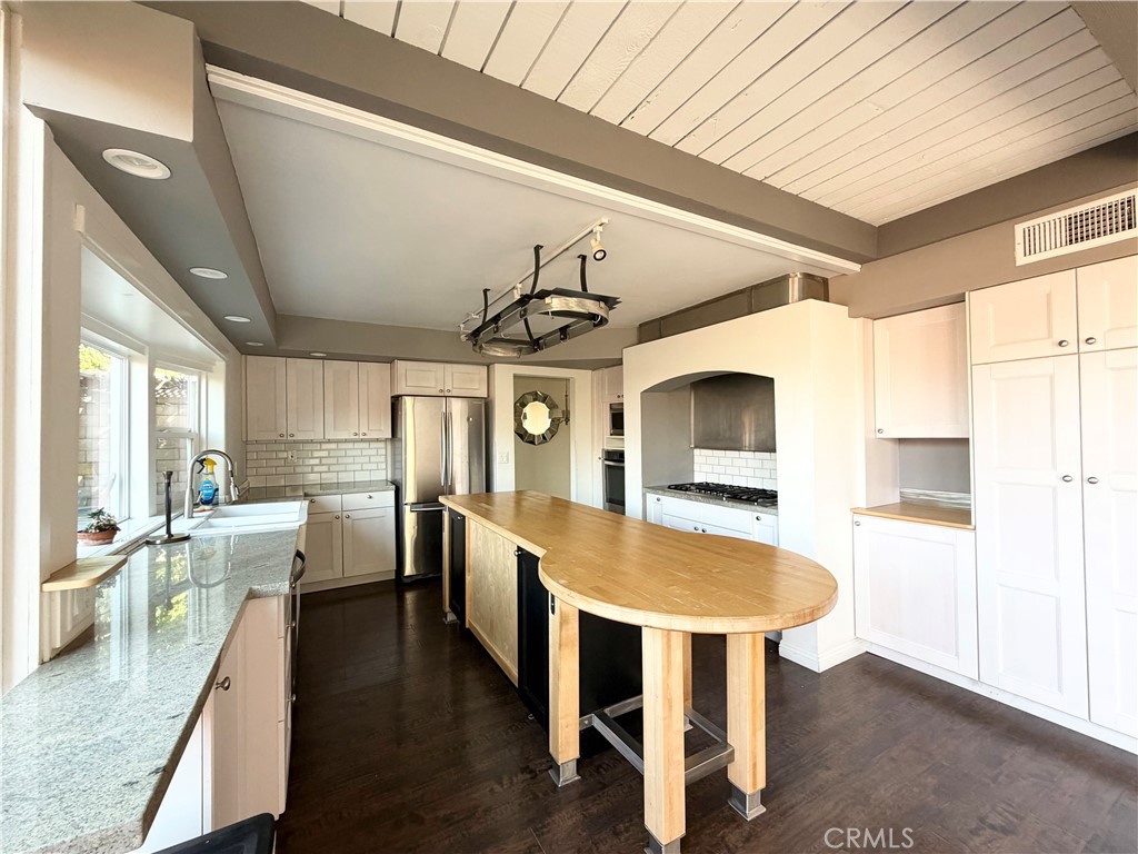 4891 Tamarack