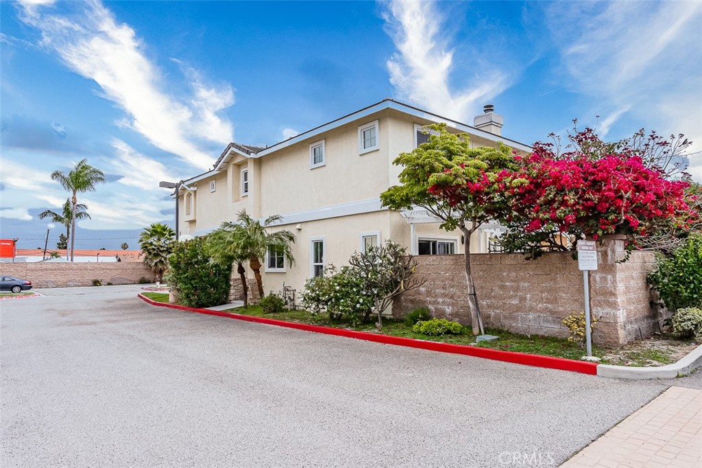 10860 Jasmine Lane
