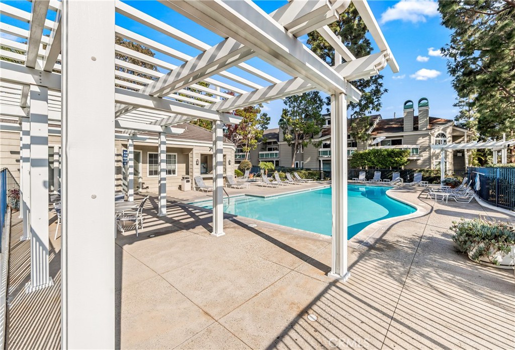 Pacific Ranch Townhomes (PRAT) - Residential