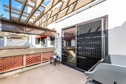 Tiny photo for 19481 Pompano Ln #110, Huntington Beach, CA 92648 (MLS # OC25270158)