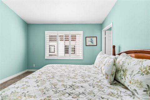 Tiny photo for 19481 Pompano Ln #110, Huntington Beach, CA 92648 (MLS # OC25270158)