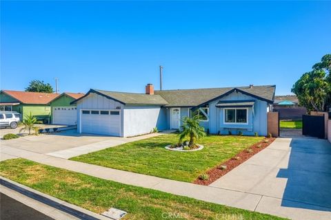 Photo of 6532 Bestel Ave Ave, Westminster, CA 92683 (MLS # PW25218816)