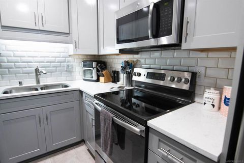 10507 Caminito Rimini San Diego CA 92129