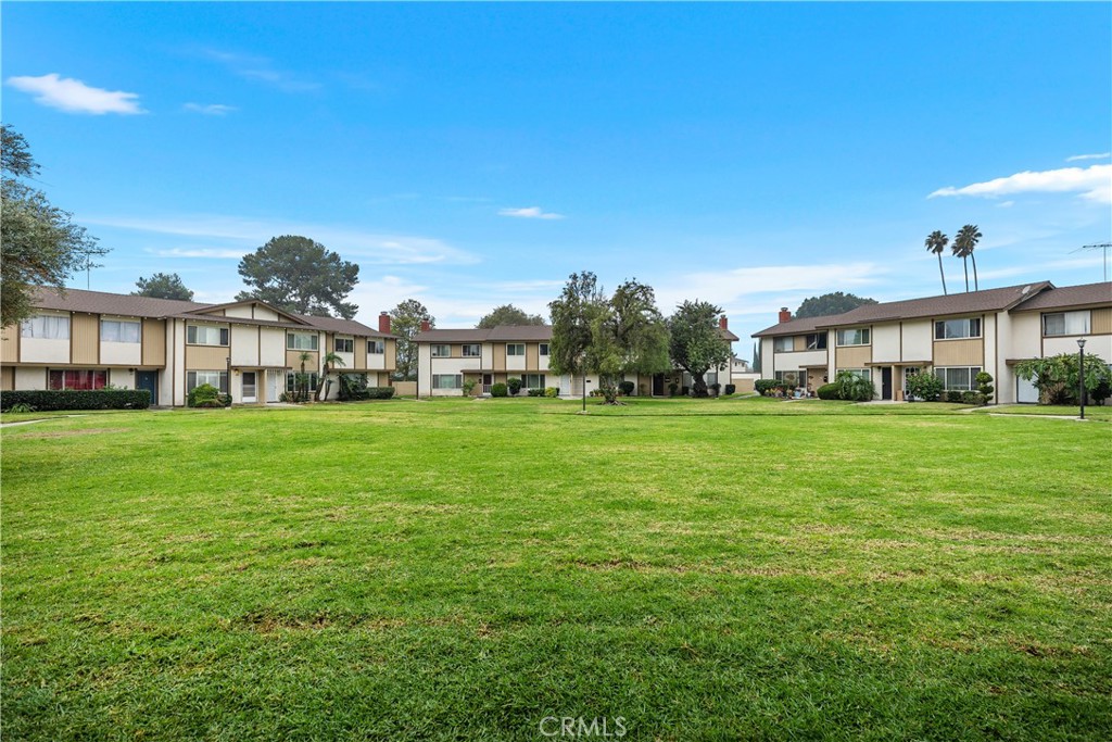 Tustin Place (TP) - Residential