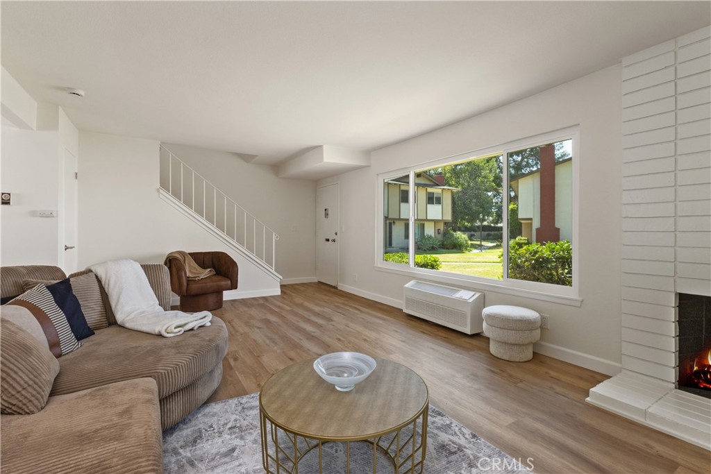 Tustin Place (TP) - Residential