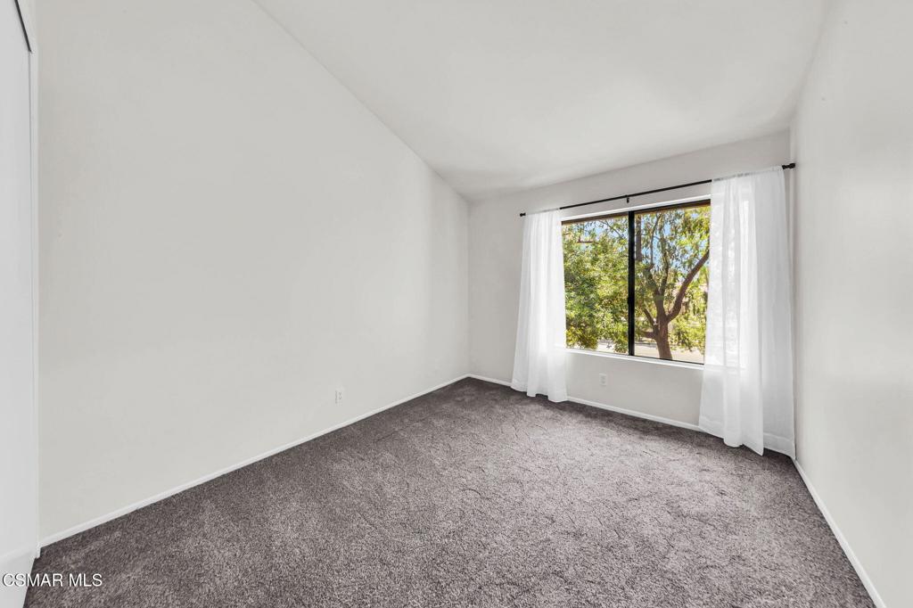 Oaknoll Villas-314 - 1002792 - Residential