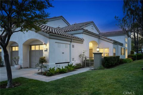 Photo of 5 Calle Del Norte, Rancho Santa Margarita, CA 92688 (MLS # OC26096982)