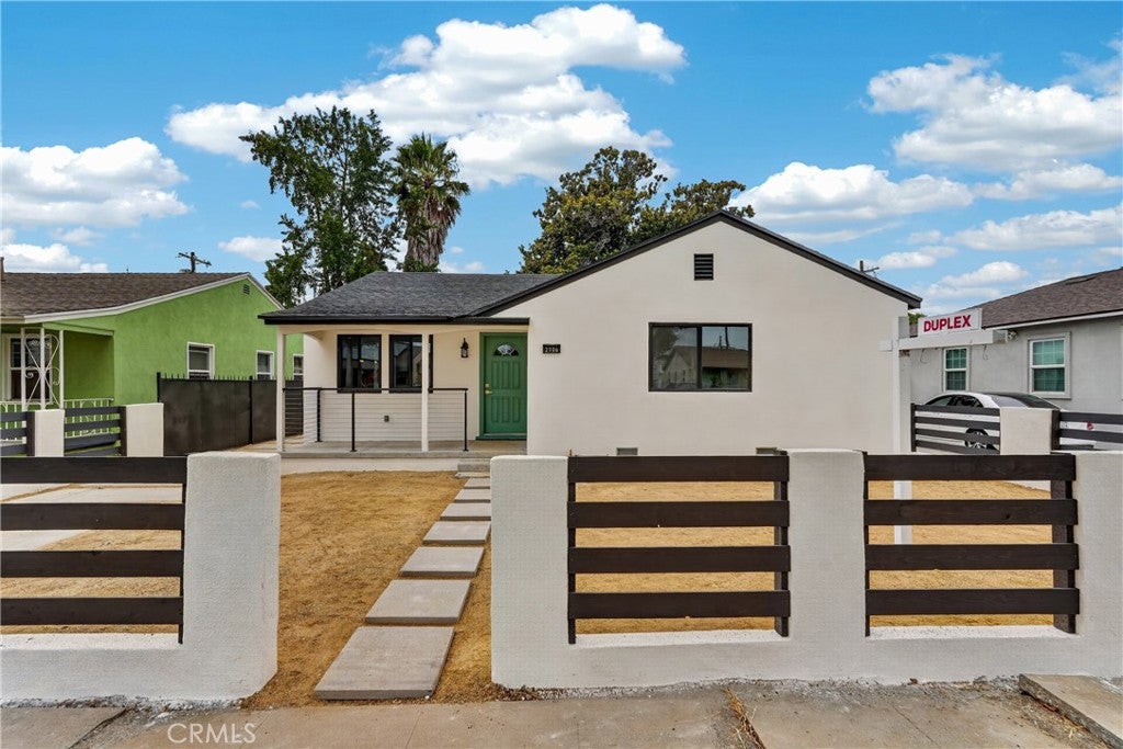 2106 W 94th Pl