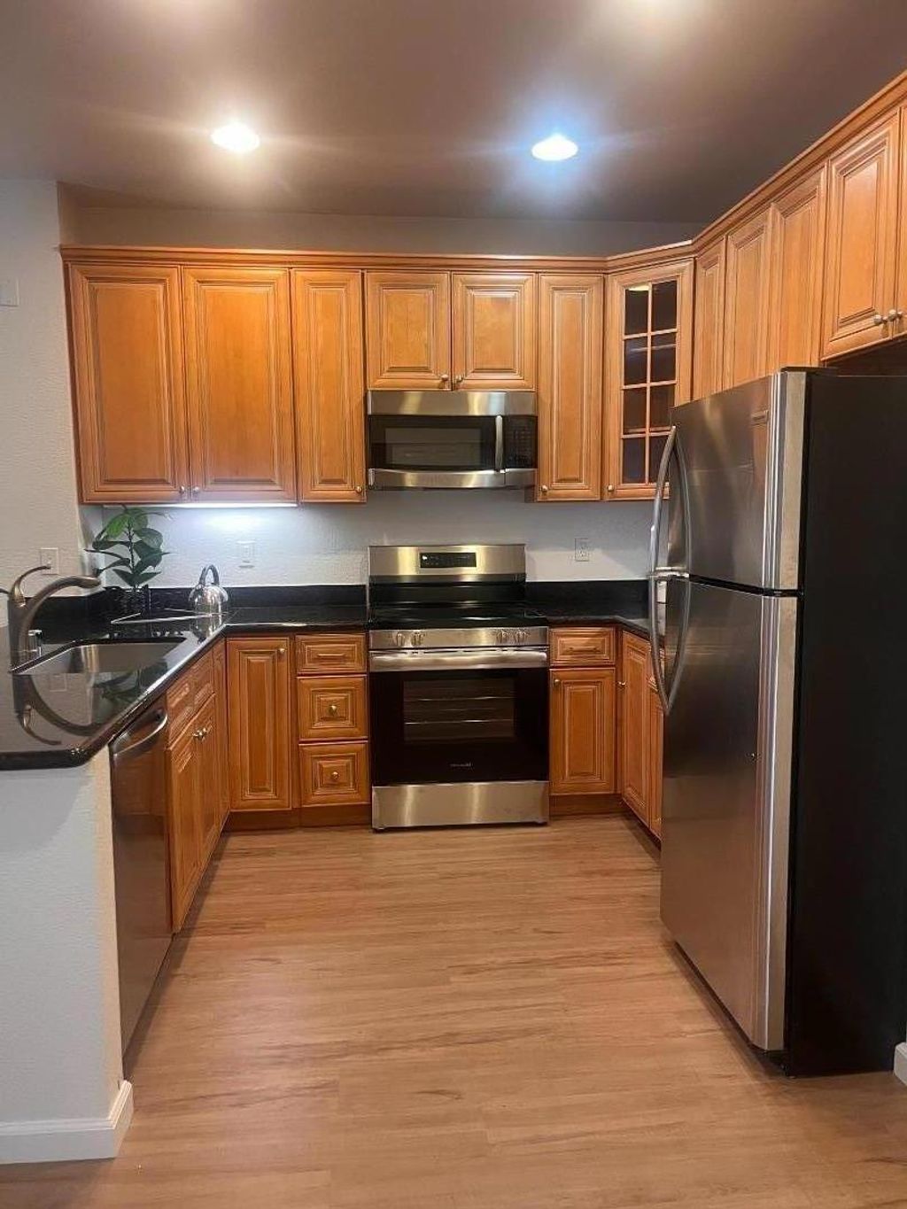listing image 130724240255028622906