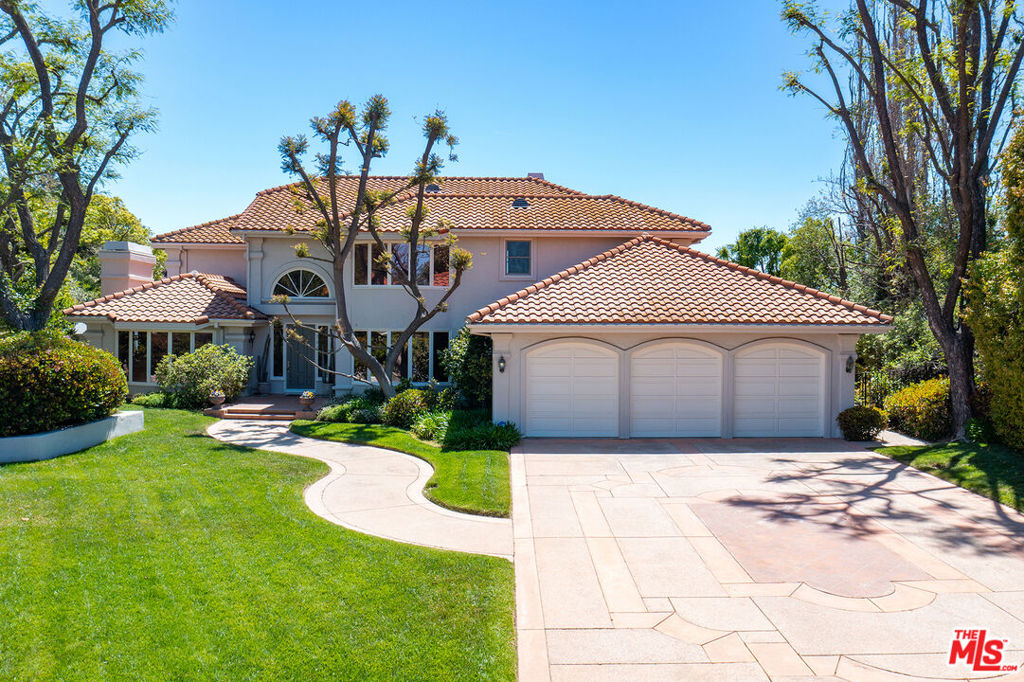 3011 Mountain Park Drive