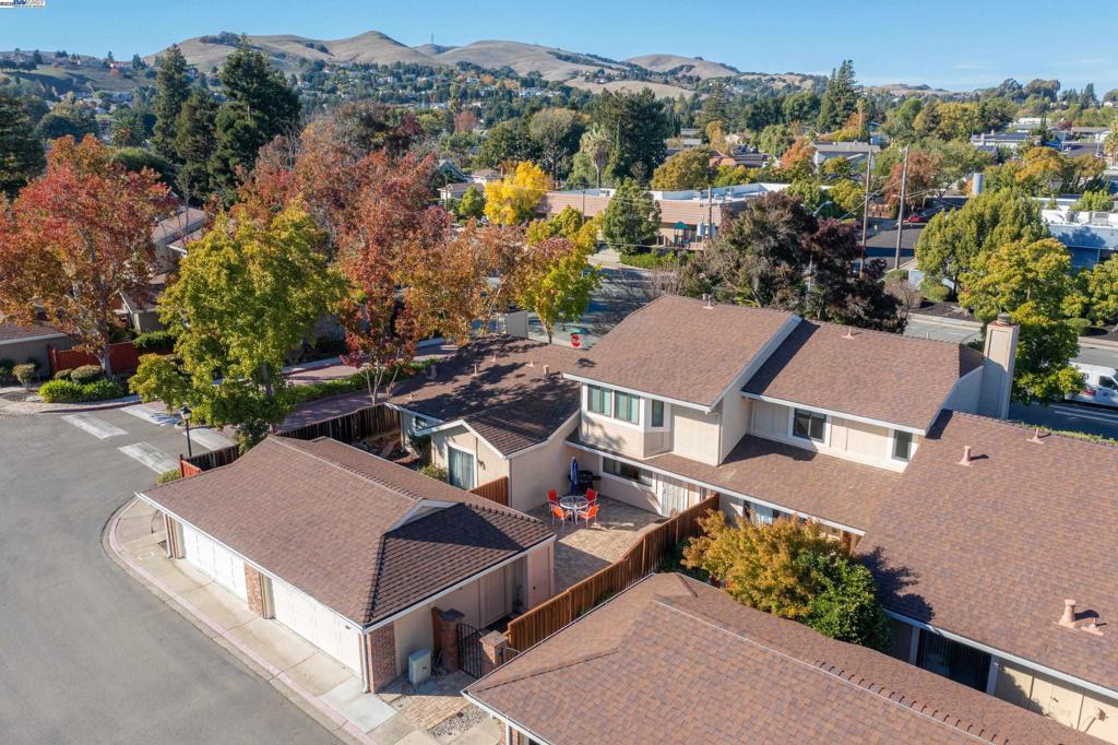 ARBOR CREEK - Residential