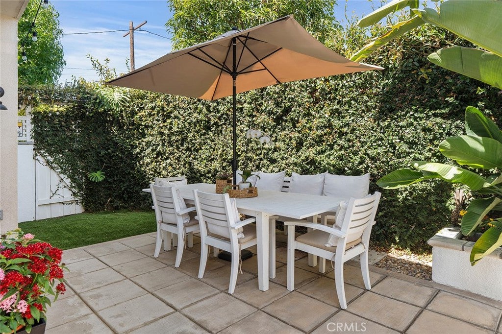 302 Turtle Bay Ln, Costa Mesa CA 92627 - Photo 16
