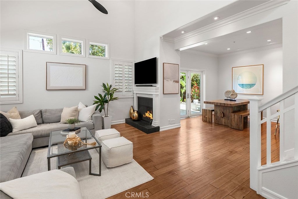 302 Turtle Bay Ln