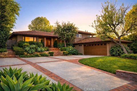 22548 Waterbury Street Woodland Hills CA 91364