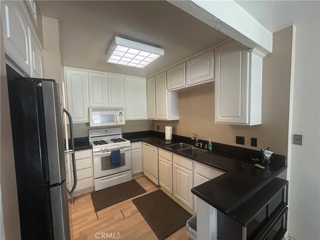 5640 E Plaza De Amantes