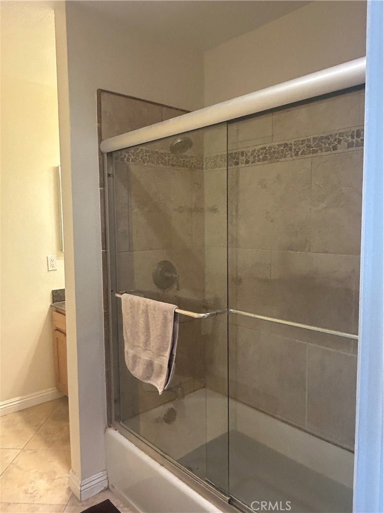 5640 E Plaza De Amantes