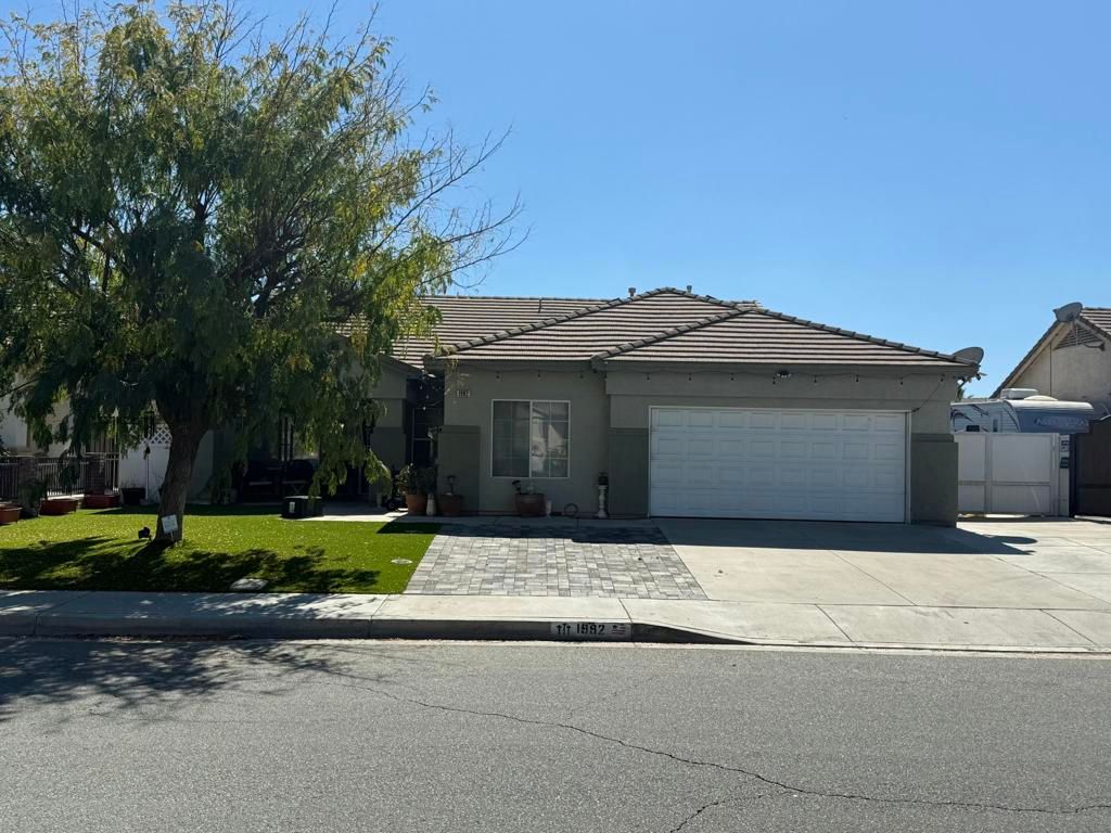 Photo of 1992 Warwick Street, San Jacinto, CA 92582 (MLS # 219137344DA)