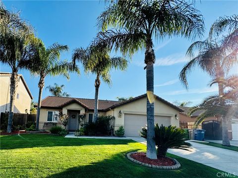 Photo of 2622 Casa Serena Dr Dr, Delano, CA 93215 (MLS # DW26047361)