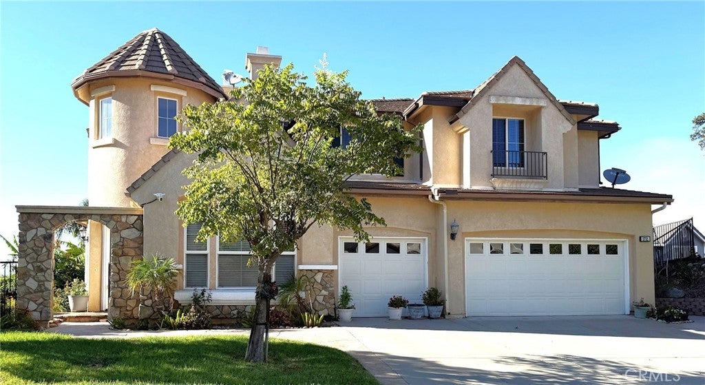 5721 Velvet Oak Court