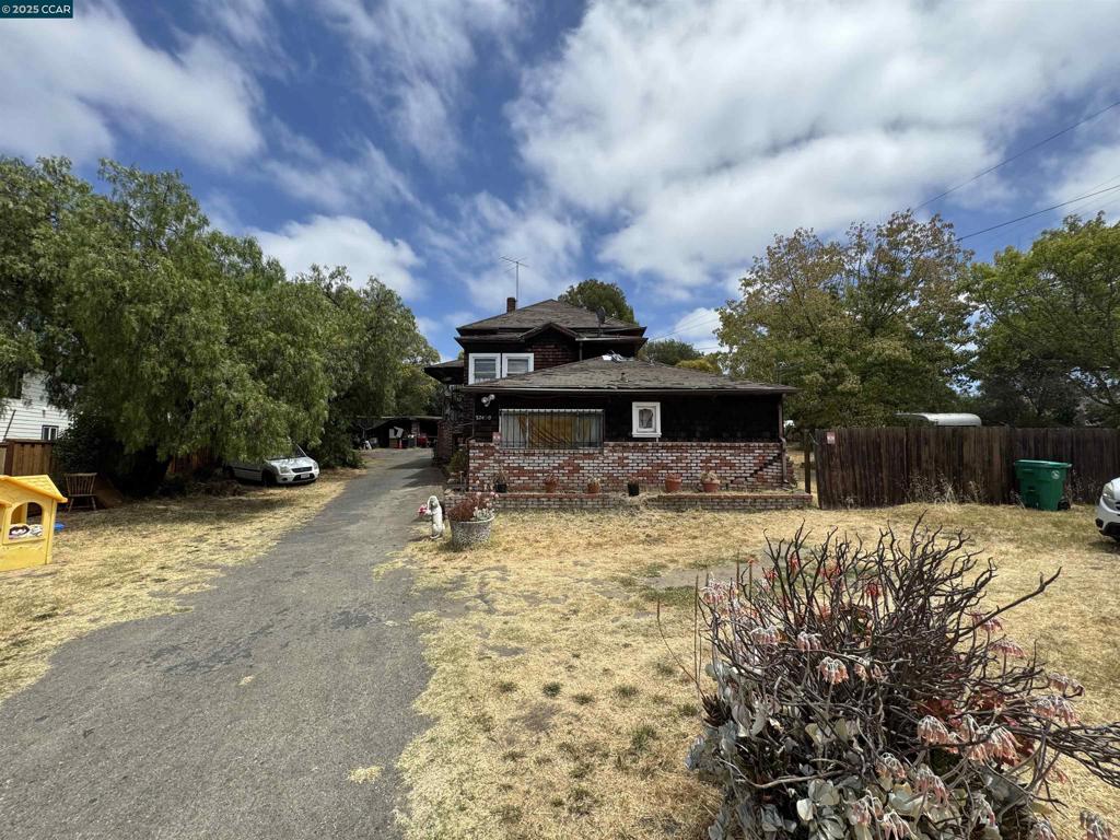 Seize a rare opportunity to own a 0.62-acre lot in the heart of the Bay Area, zoned for residential development and perfect for investors or developers. This expansive parcel offers endless possibilities: create your own private mini-compound with ample space for a custom home, guest house, and outdoor amenities, or subdivide the lot to build a modern neighborhood of stylish residences. Conveniently located near downtown Castro Valley, Fairview, and major freeways, this property combines urban accessibility with the potential for a bespoke residential project. Don’t miss this unique chance to develop a prime piece of land in a highly sought-after area.