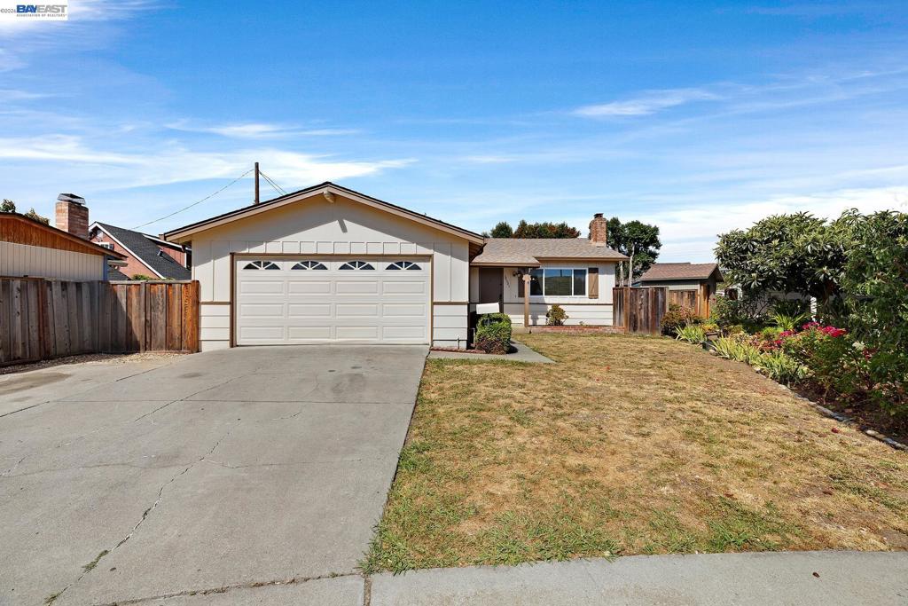 38081 Davy Ct