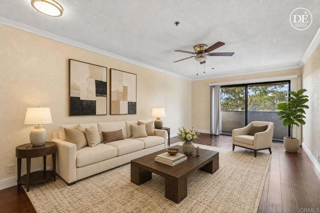 4041 Oakcrest Drive