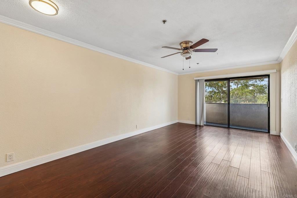 4041 Oakcrest Drive 303, San Diego CA 92105