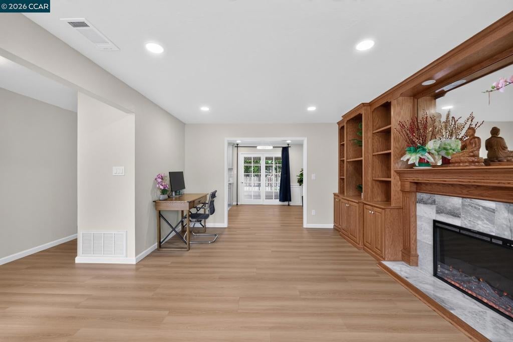 1325 Belfair Dr