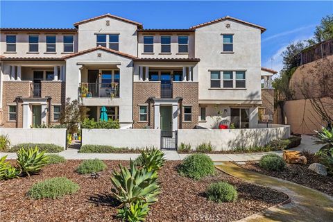 Photo of 83 Jensen Court, Thousand Oaks, CA 91360 (MLS # PW26040196)