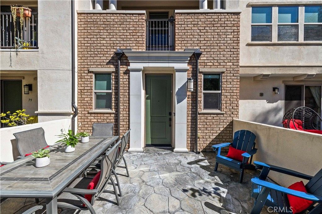 Photo of 83 Jensen Court, Thousand Oaks, CA 91360 (MLS # PW26040196)