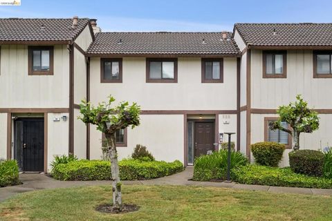 Photo of 2600 Giant Rd Rd #35, San Pablo, CA 94806 (MLS # 41130765)